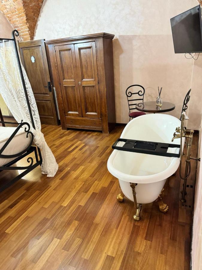 Luxury Corte Dei Nobili Лукка Экстерьер фото