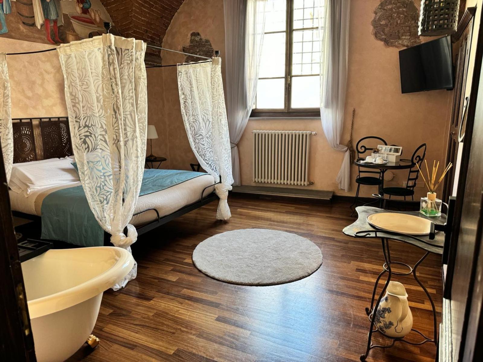Luxury Corte Dei Nobili Лукка Экстерьер фото